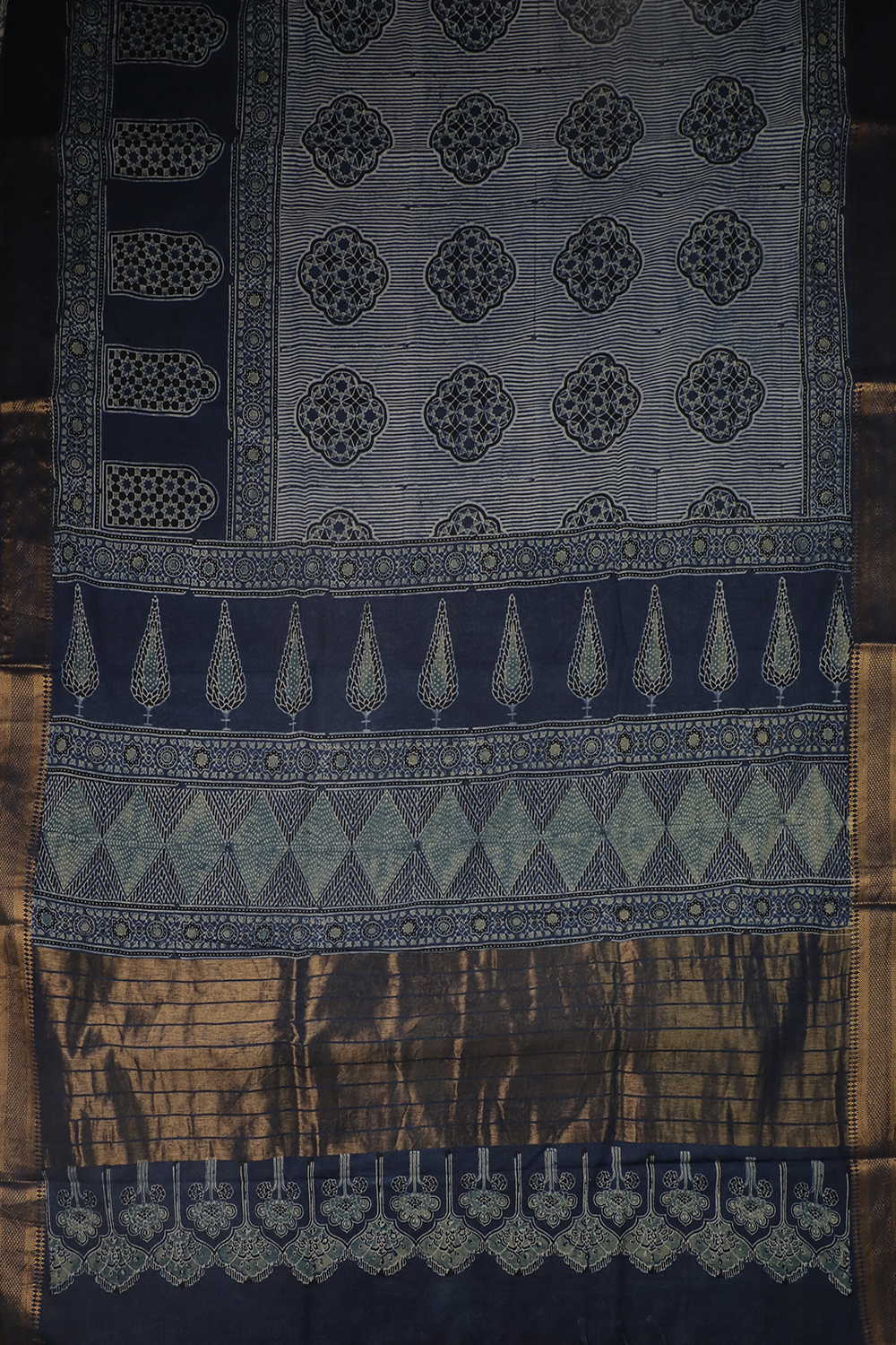 Block Printed Saree - Matkatus 