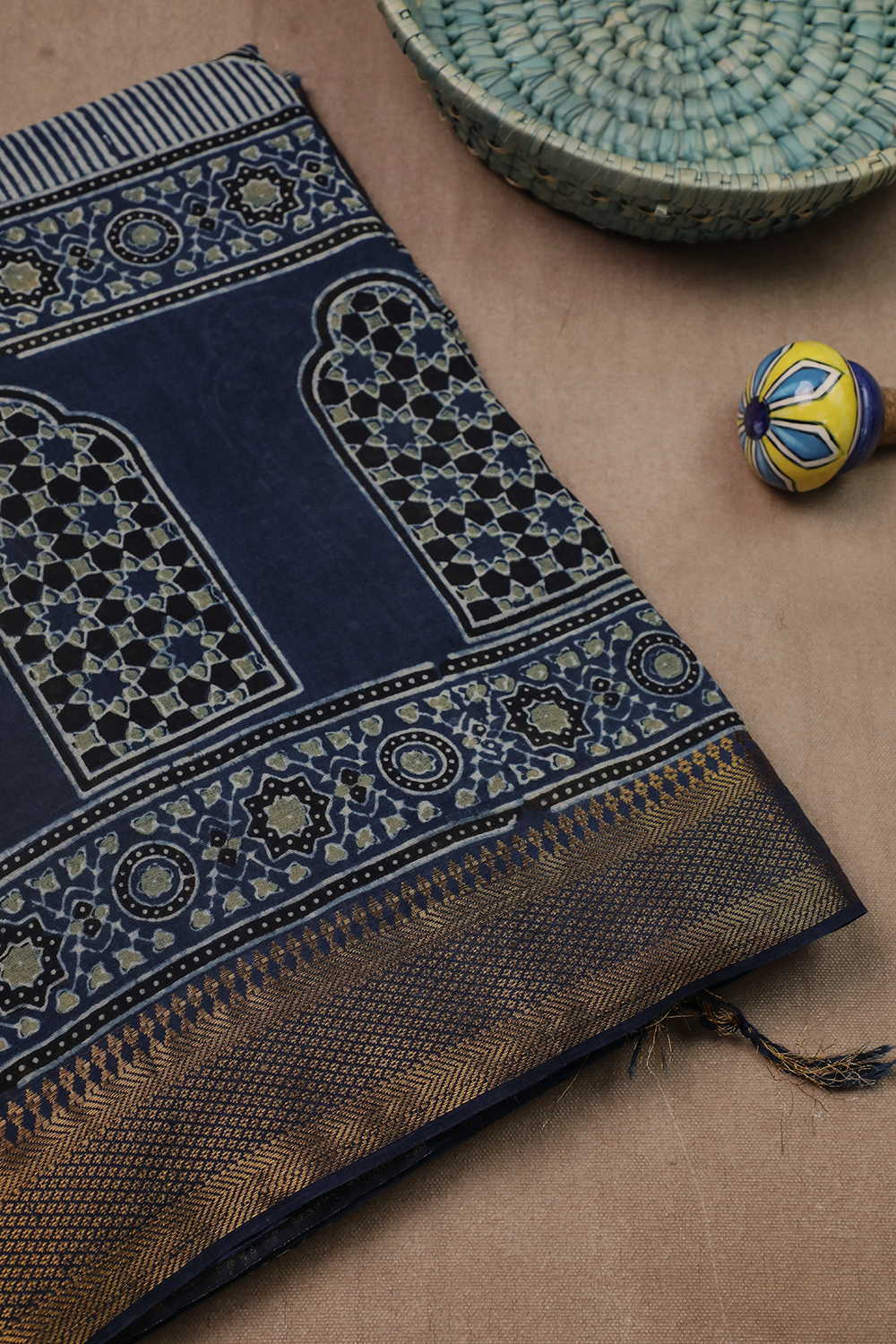Ajrak Mul Cotton Saree - Matkatus 