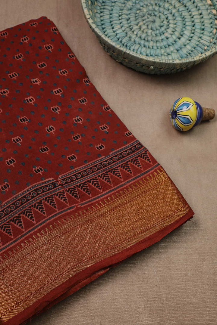 Ajrak Mul Cotton Saree - Matkatus 