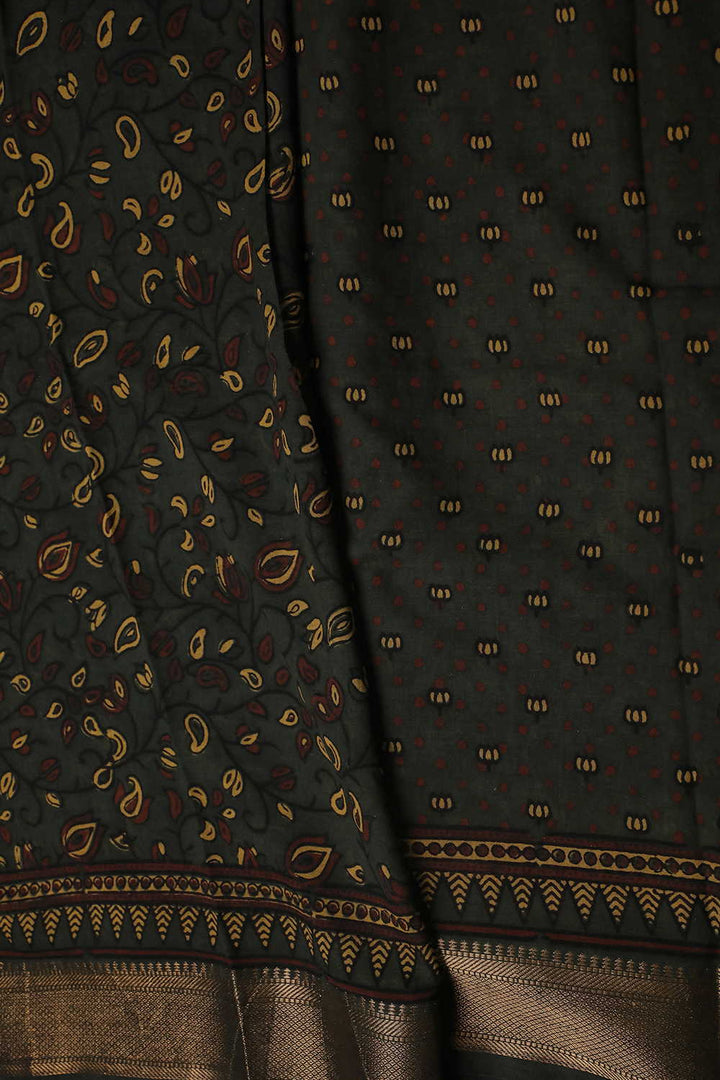 Mul Mul Ajrak Sarees - Matkatus 