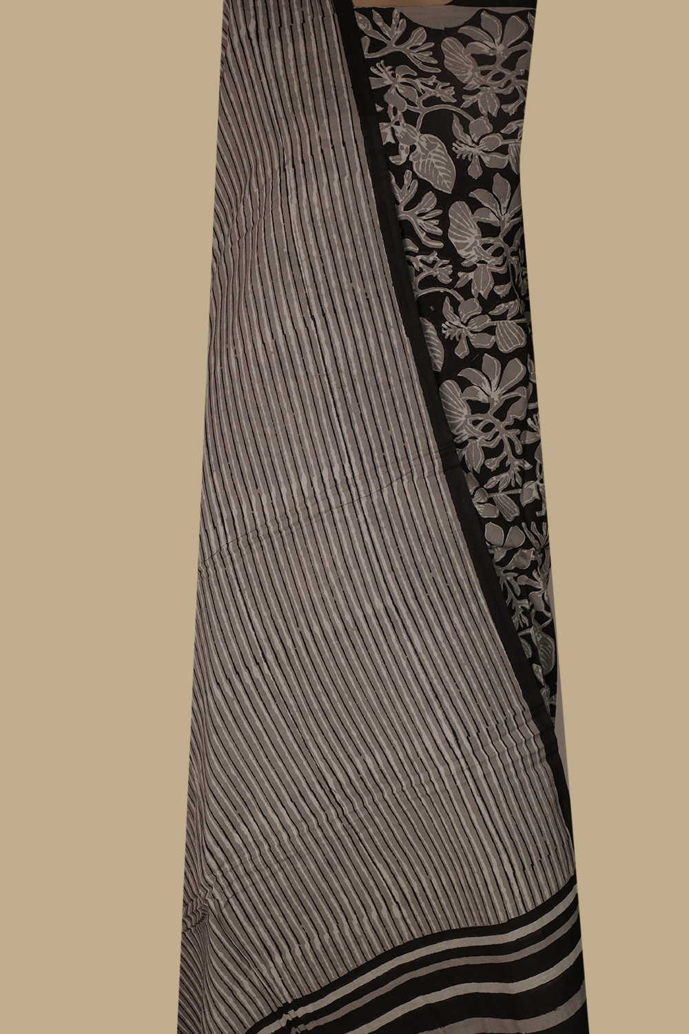 Mul Mul Cotton Suits - Matkatus 