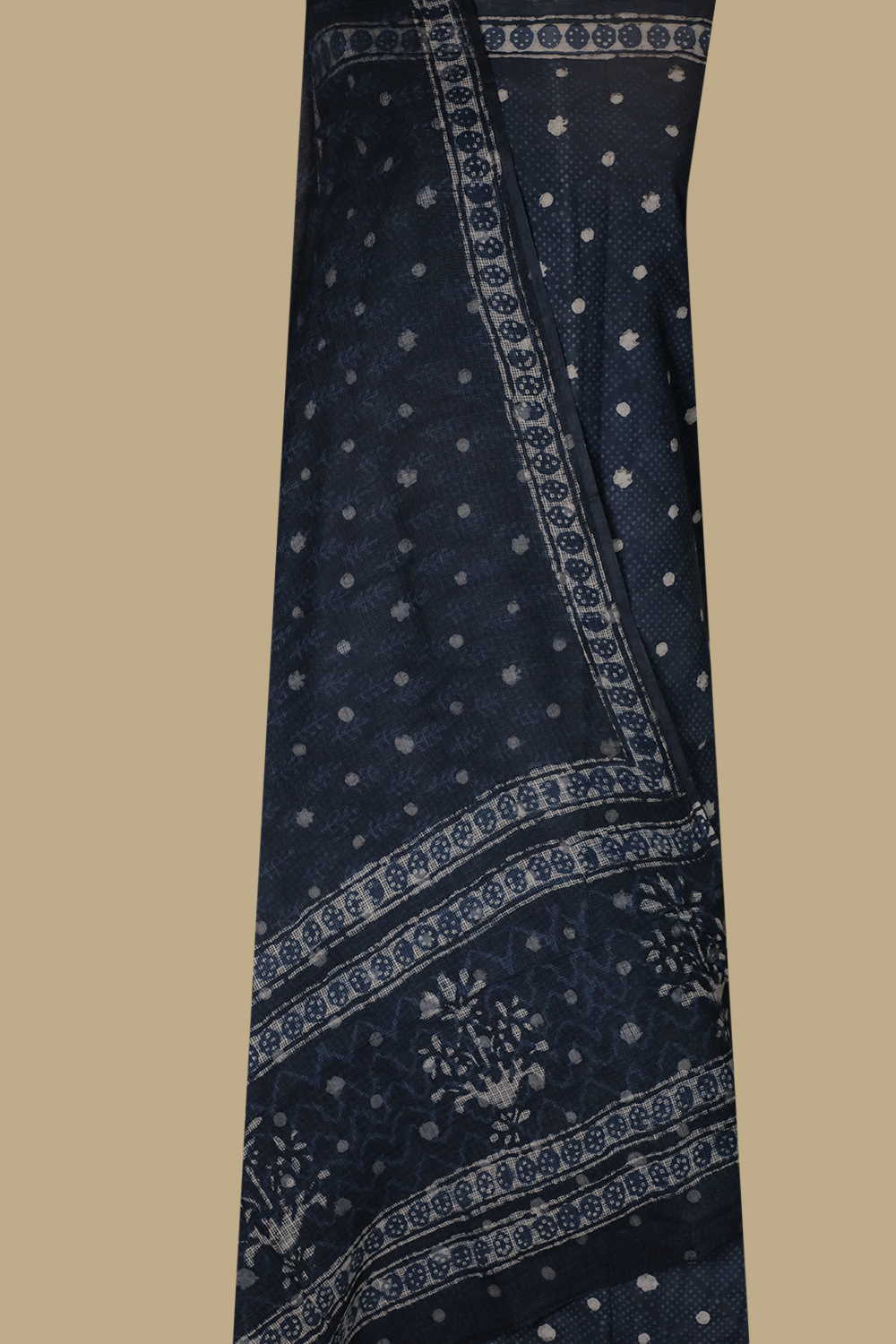 3 Piece Suits - Matkatus 