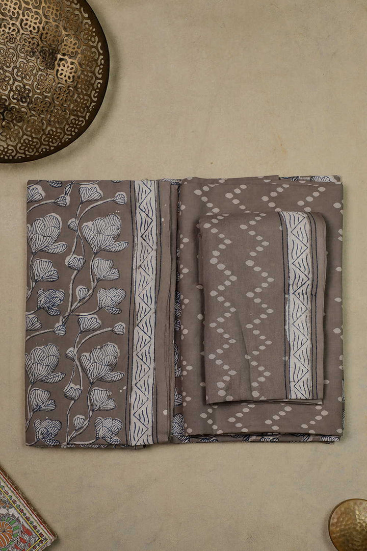 Mul Mul Cotton Suits - Matkatus 