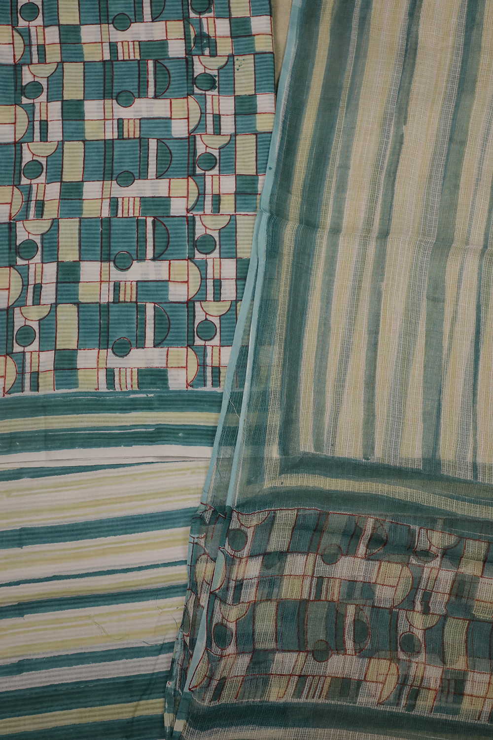 Unstitched Suits - Matkatus 