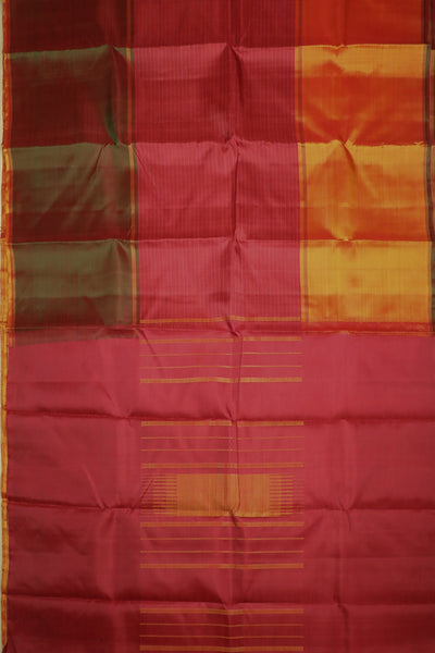 Traditional Saree-matkatus 