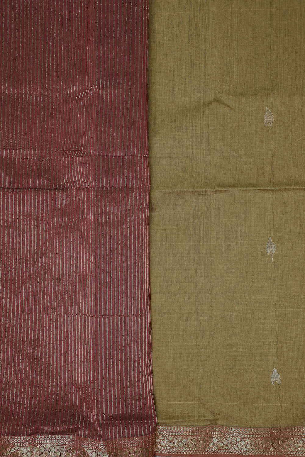 Sarees - Matkatus 
