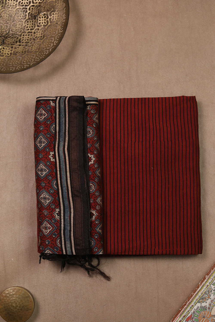 Top & Dupatta - Matkatus 