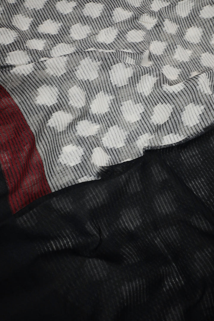 Ikat Cotton Dupatta - Matkatus