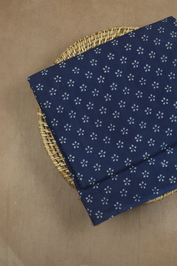 Indigo Fabrics-Matkatus 