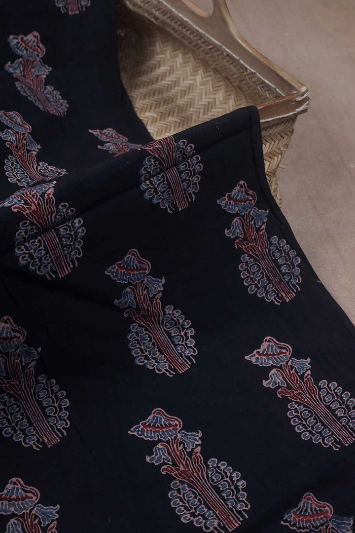 Ajrak Fabrics-Matkatus