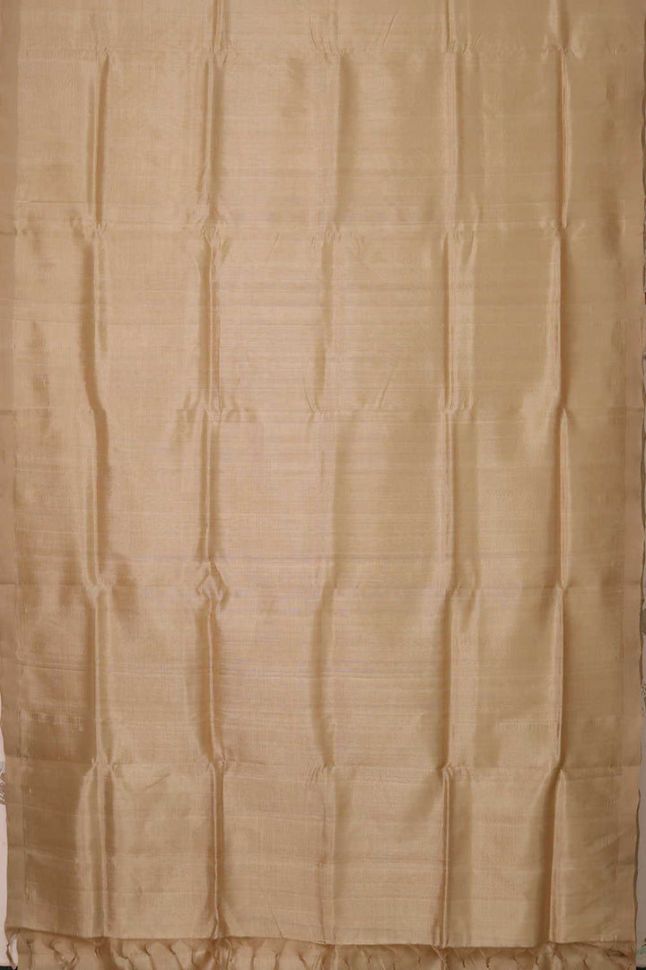 Perfectly Paired Sarees - Matkatus