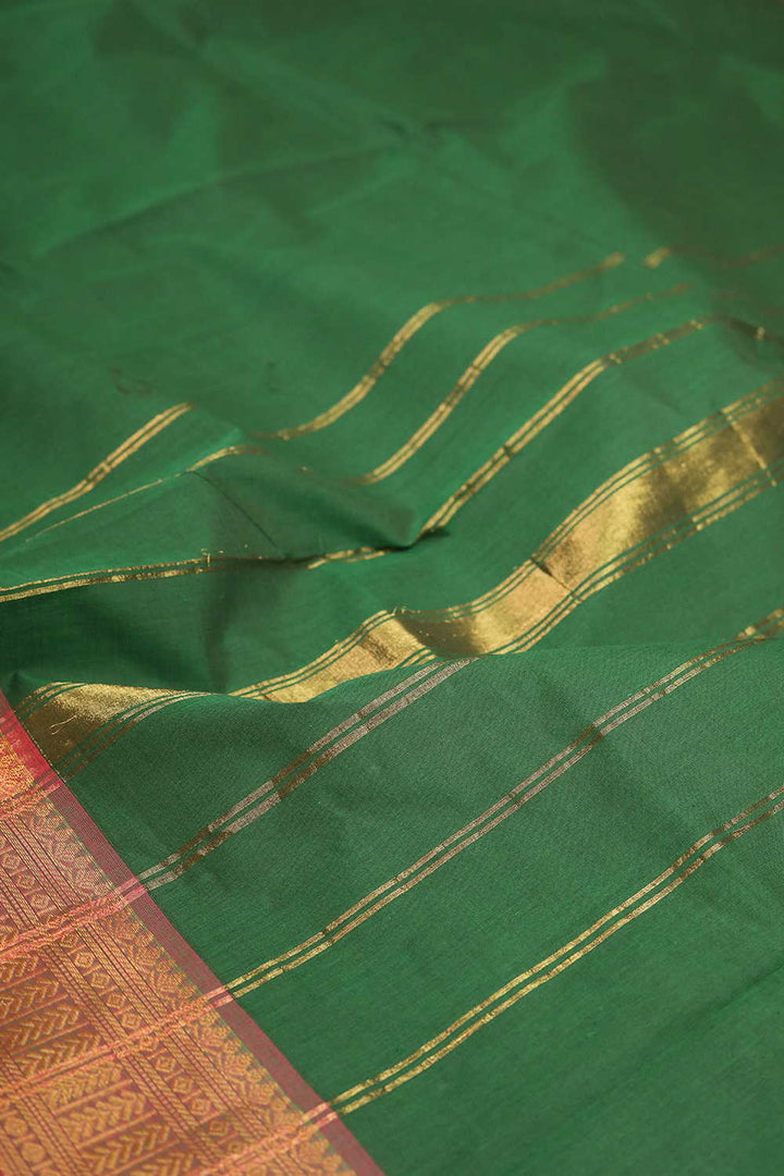 Sarees - Matkatus 