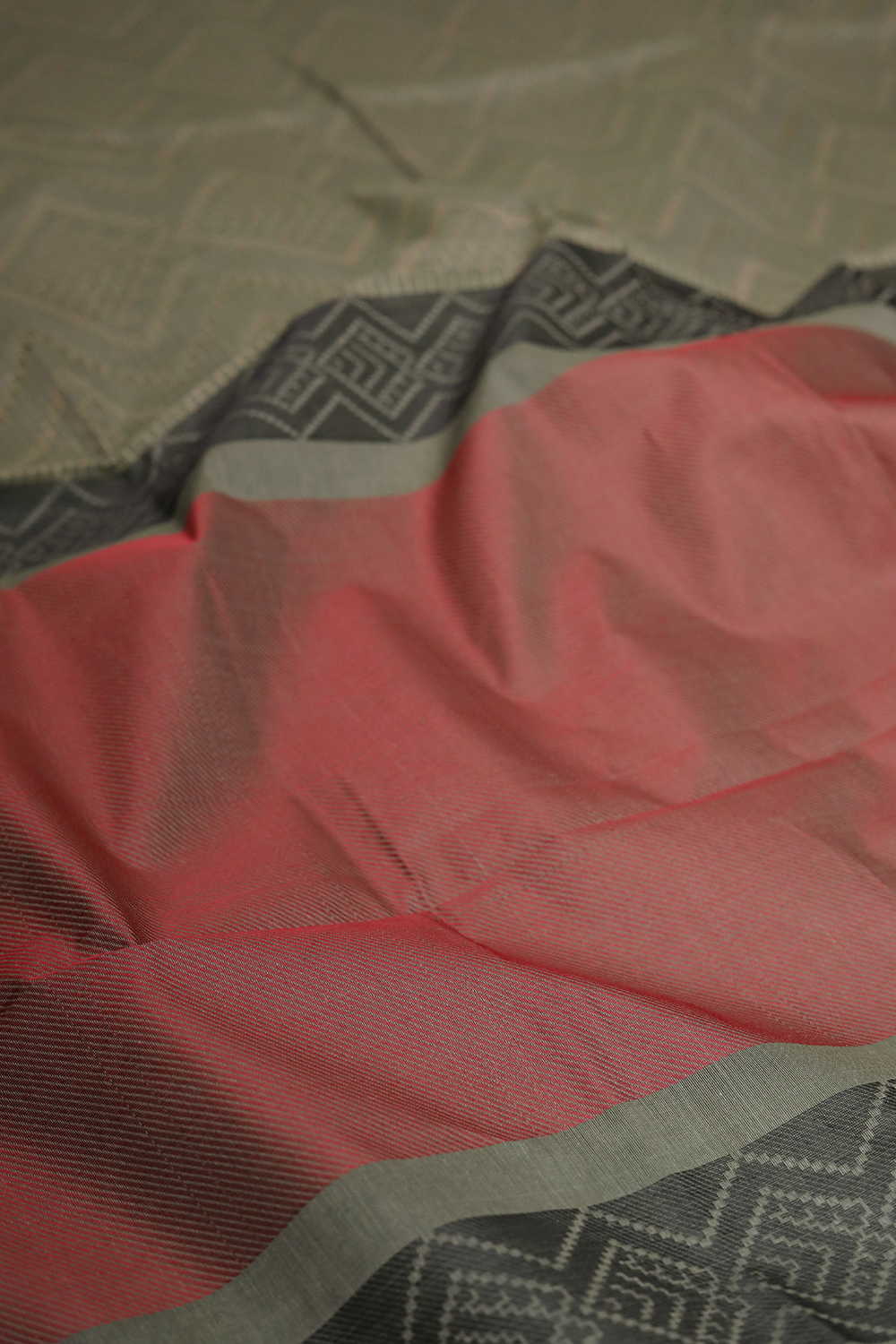 Sarees - Matkatus 