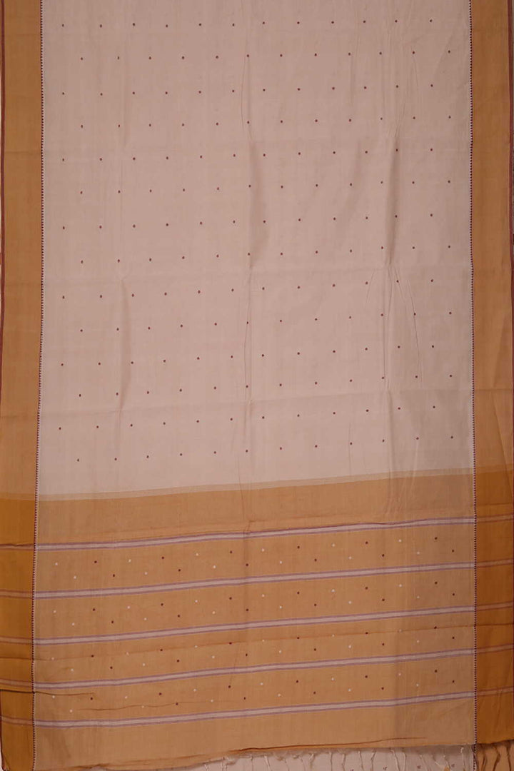 Sarees - Matkatus
