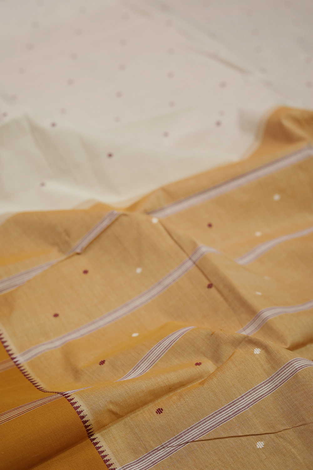 Handwoven Sarees - Matkatus