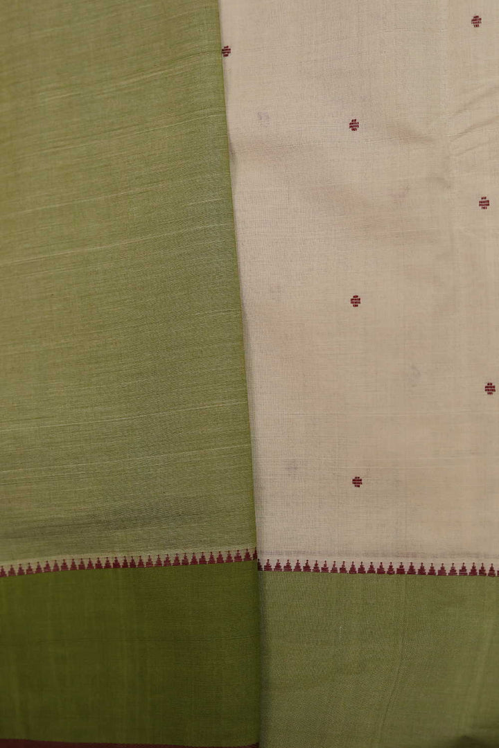 Sarees - Matkatus