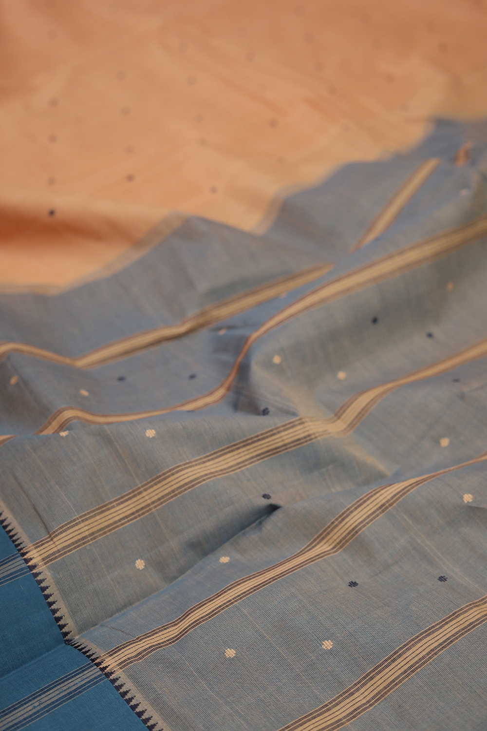 Sarees - Matkatus