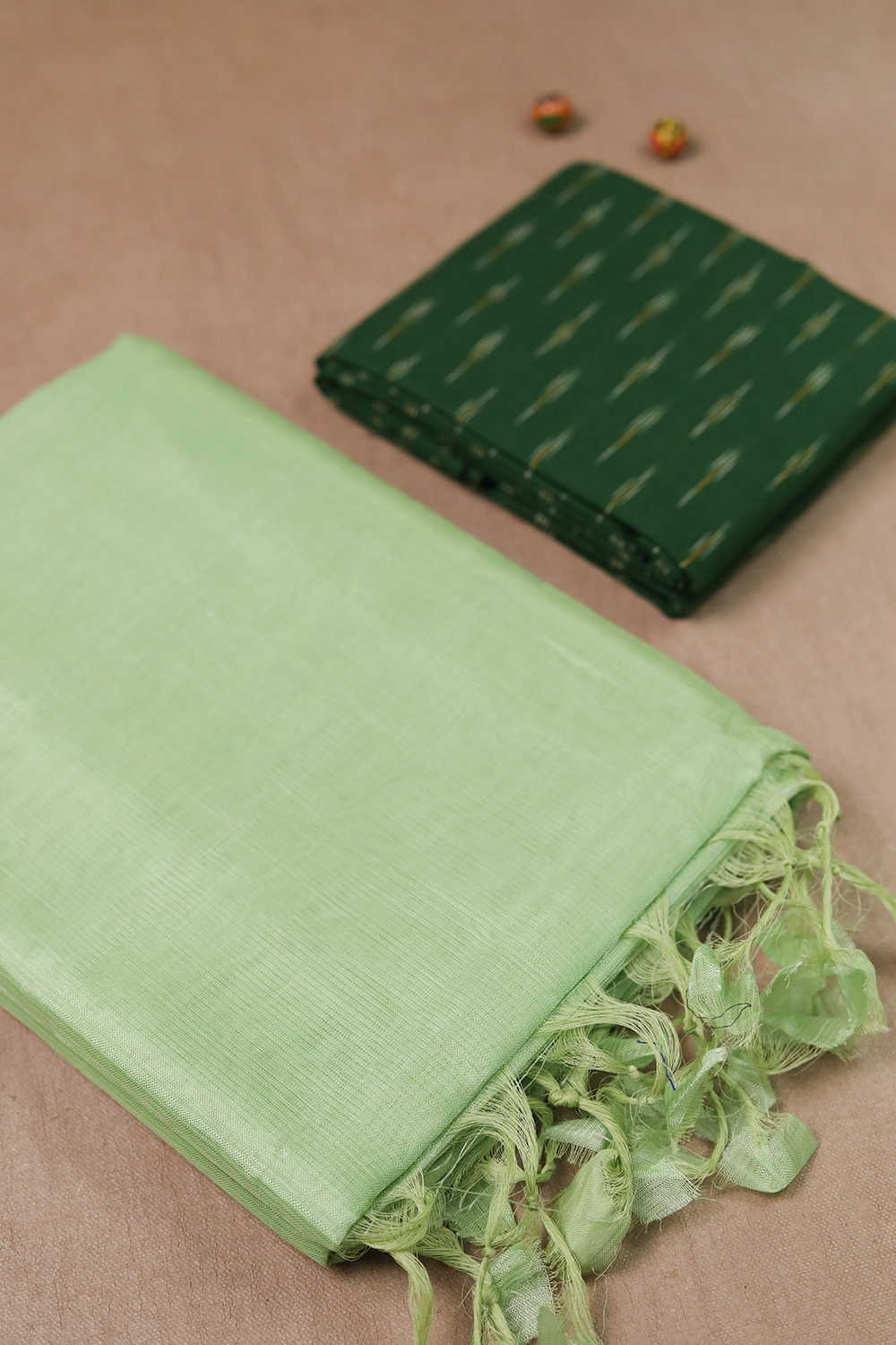 Saree with Blouse - Matkatus 