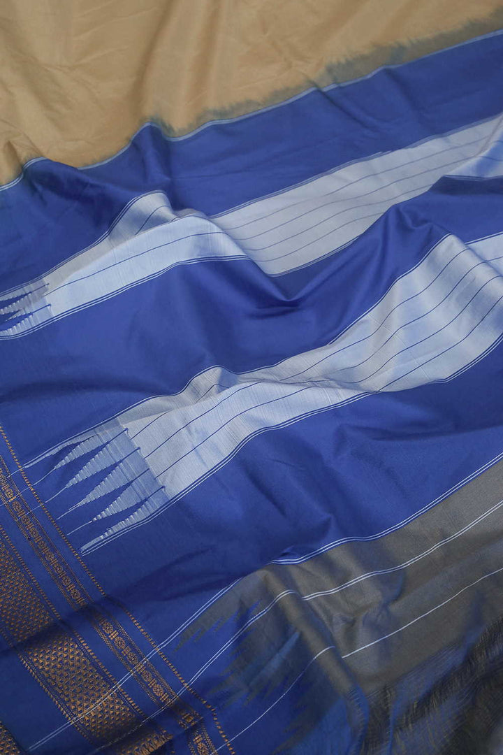 Sarees - Matkatus 