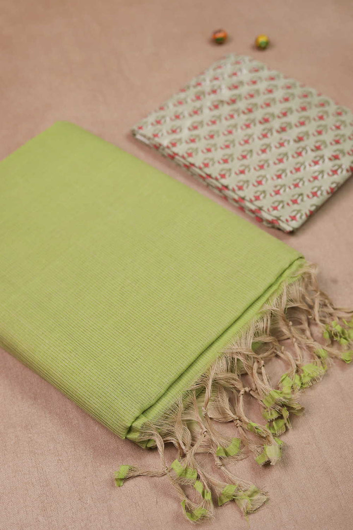 Saree with Blouse - Matkatus 