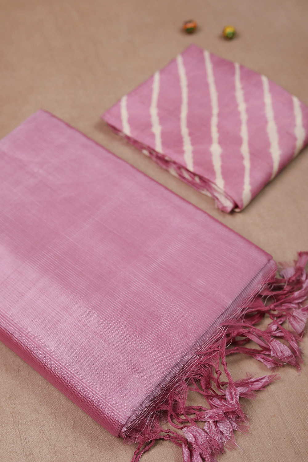 Saree with Blouse - Matkatus 