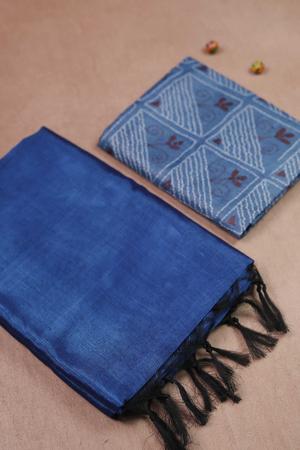 Plain Sarees - Matkatus 