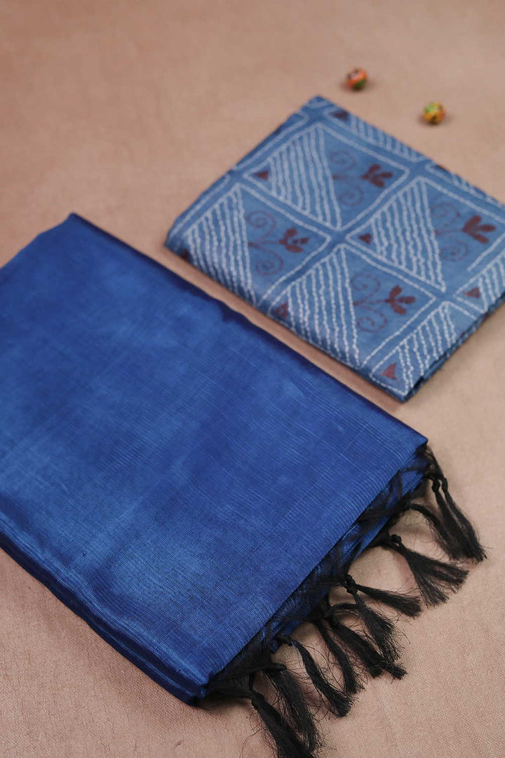 Plain Sarees - Matkatus 