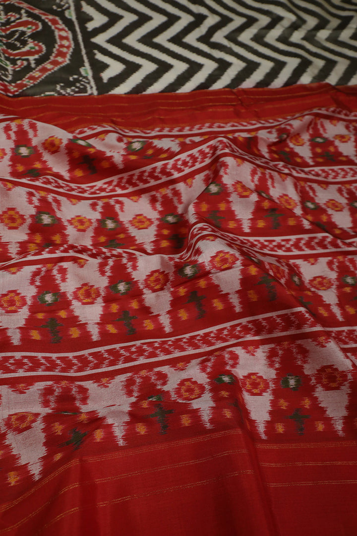 Sarees - Matkatus