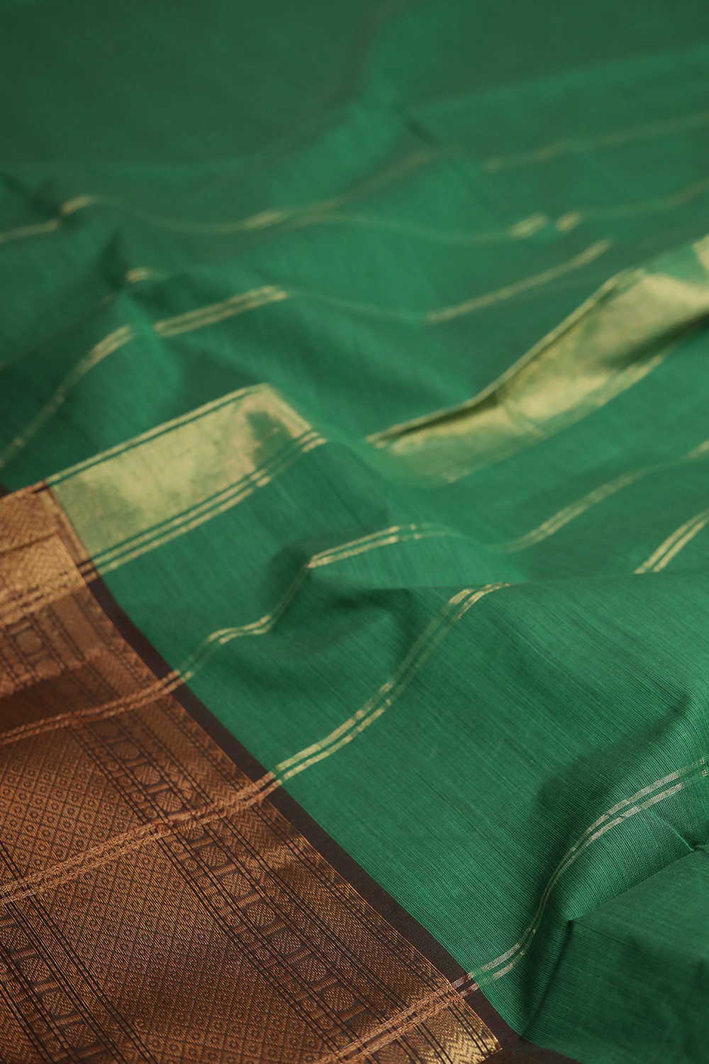 Sarees - Matkatus 