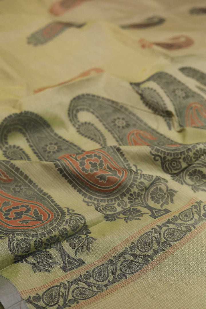 Sarees - Matkatus 