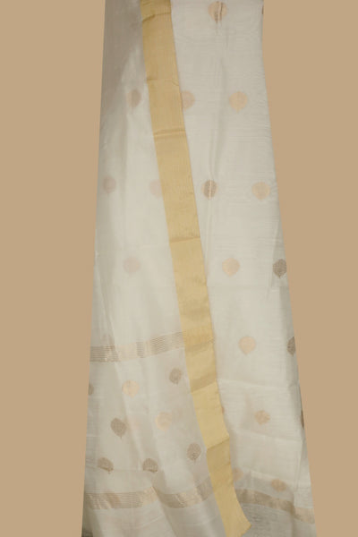 Unstitched Suits - Matkatus