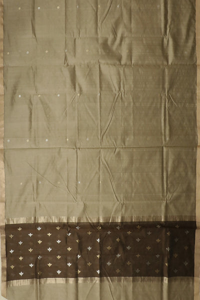 Handwoven Suits - Matkatus