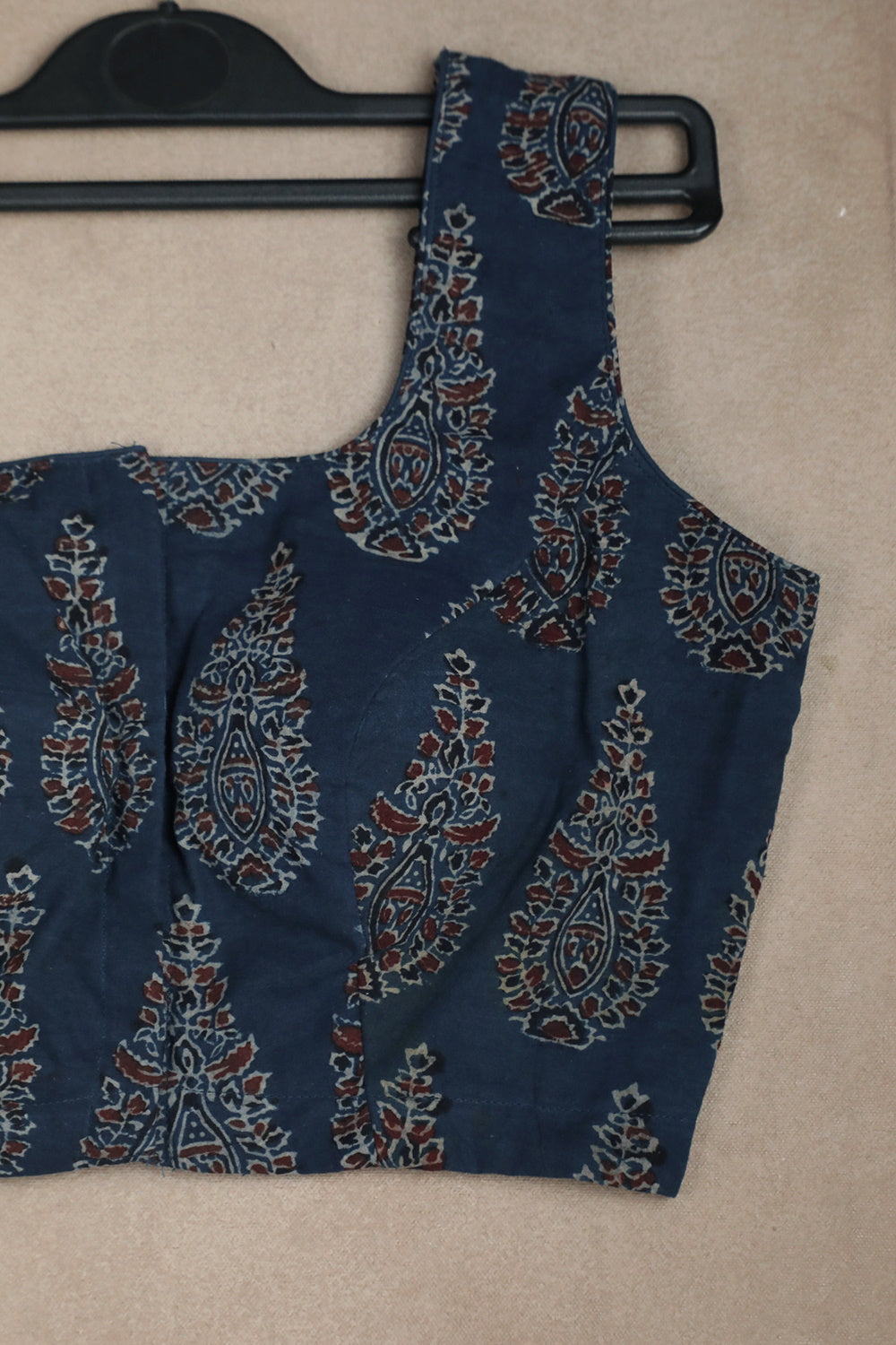 Fitting Blouse  - Matkatus