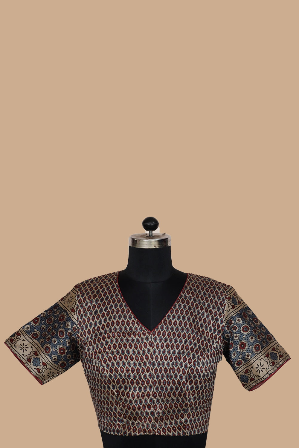 Fitting Blouse  - Matkatus