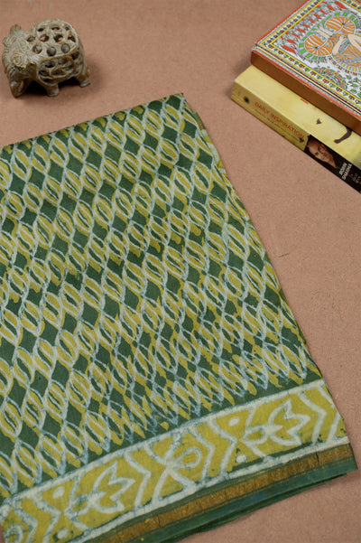 Sarees - Matkatus