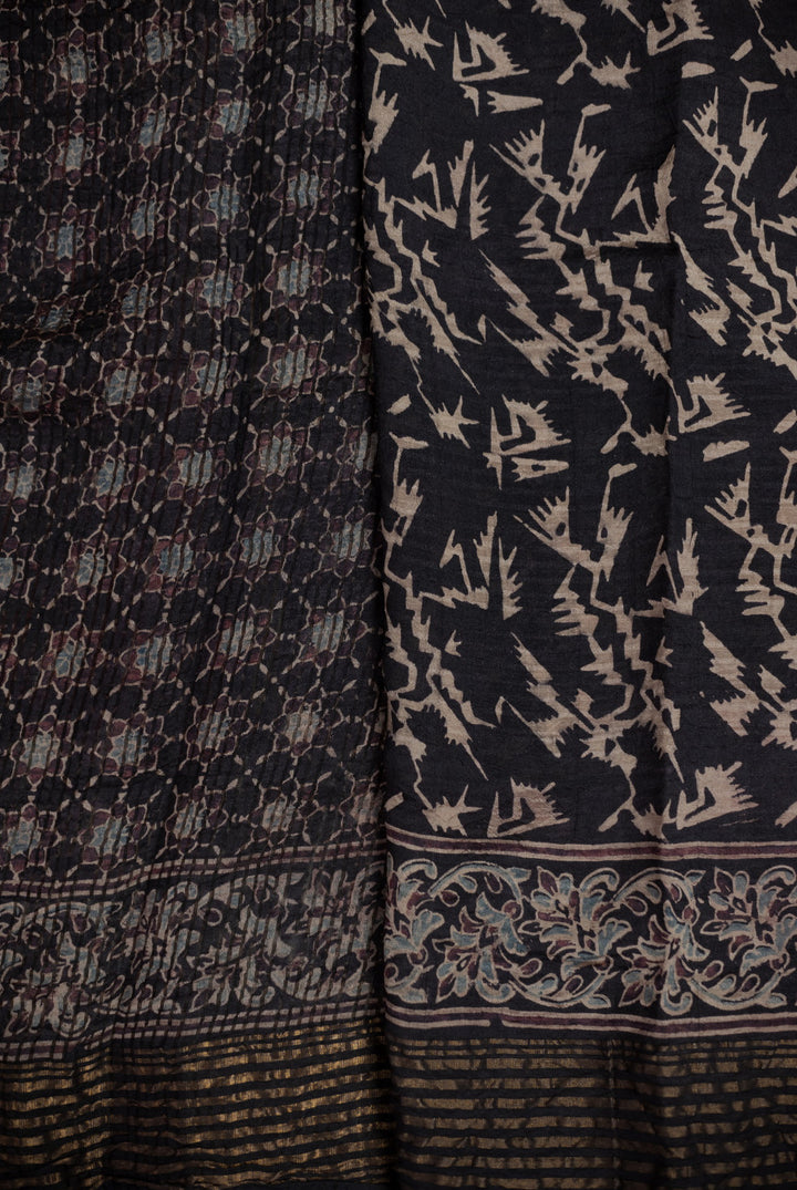 Ajrak Sarees -Matkatus