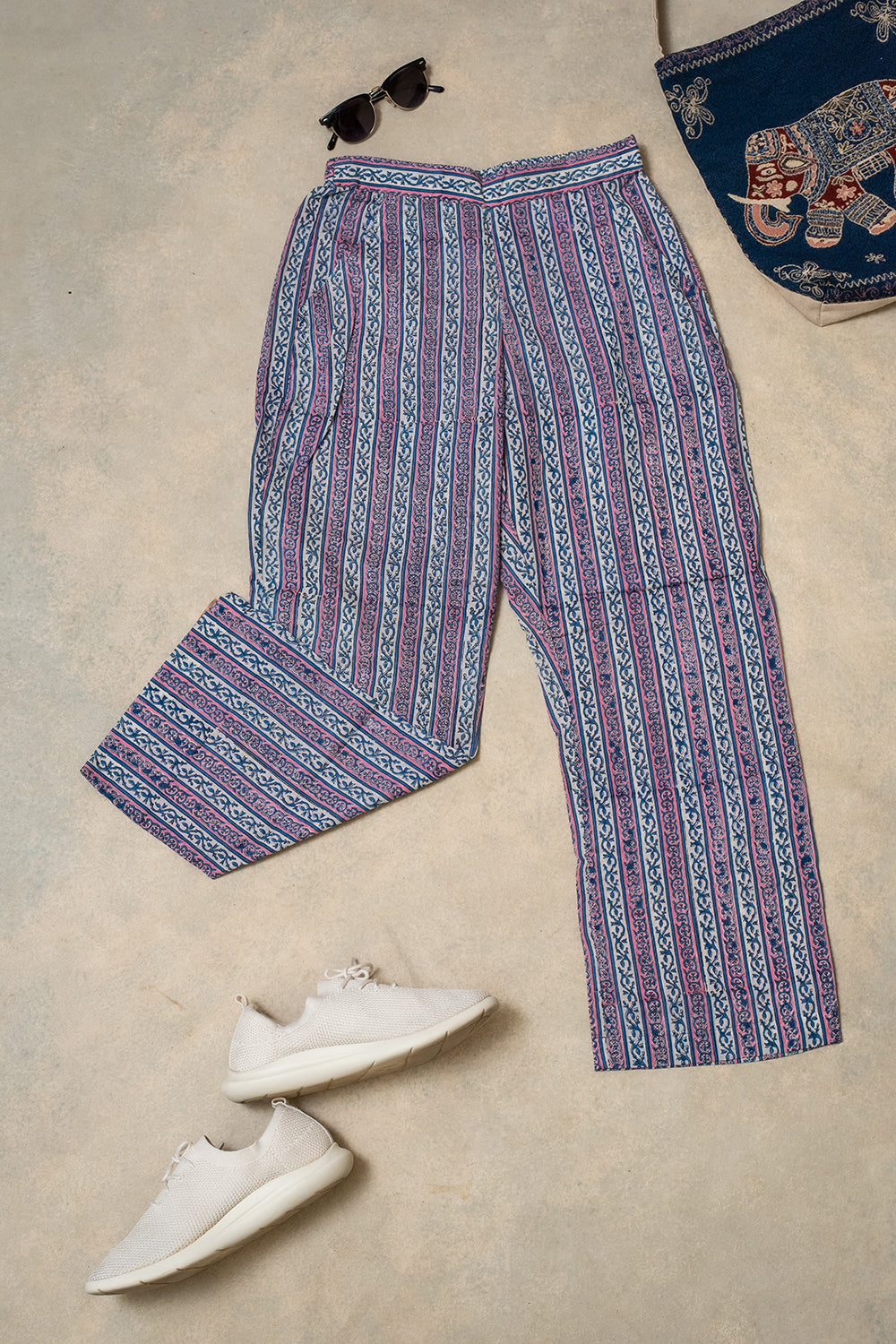 Womens Pants - Matkatus