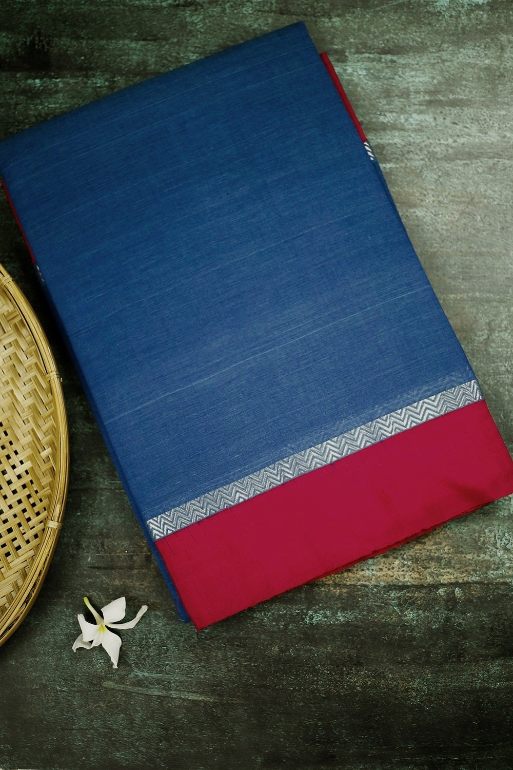 Handwoven Saree - Matkatus 