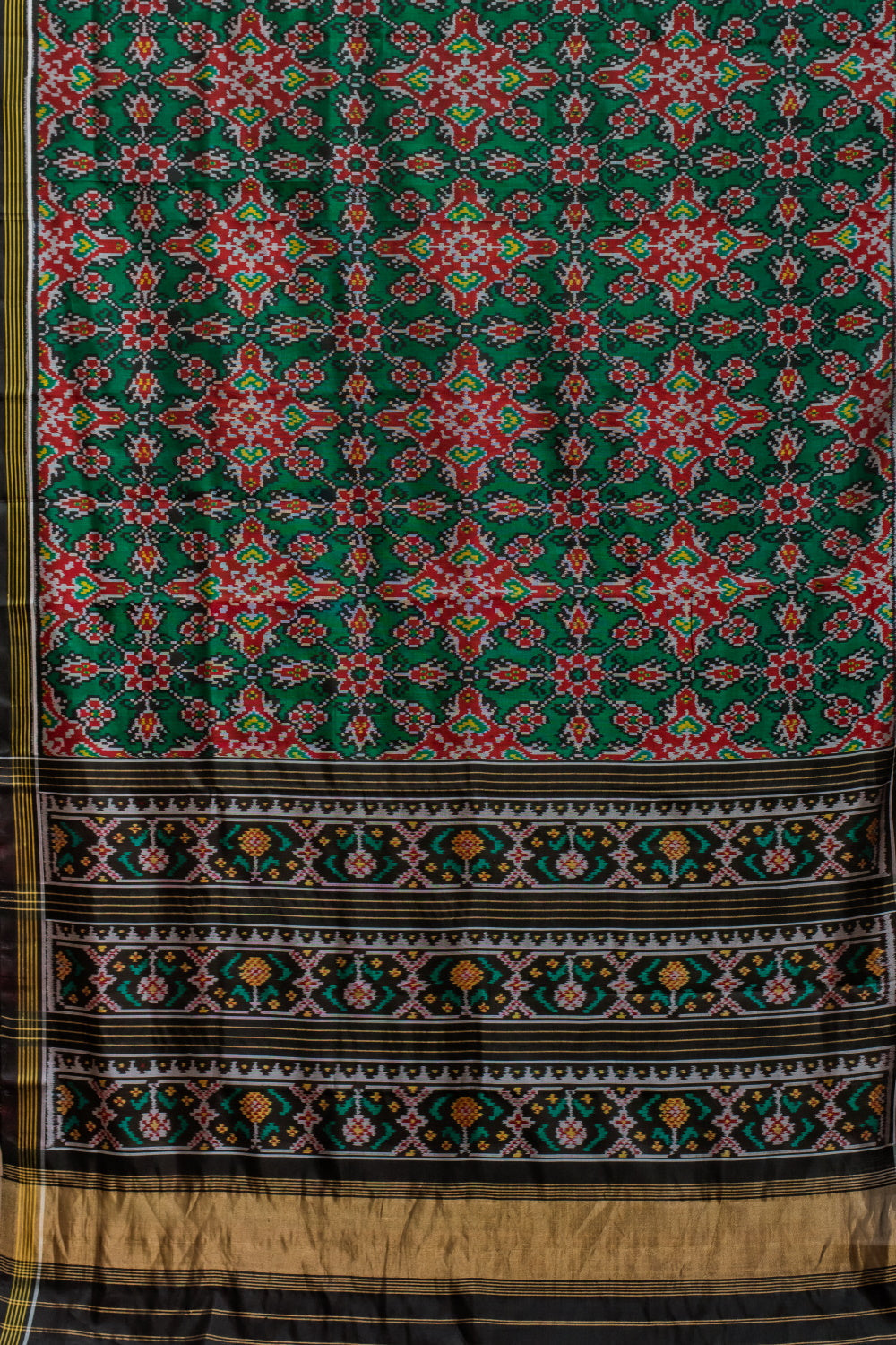 Sarees - Matkatus