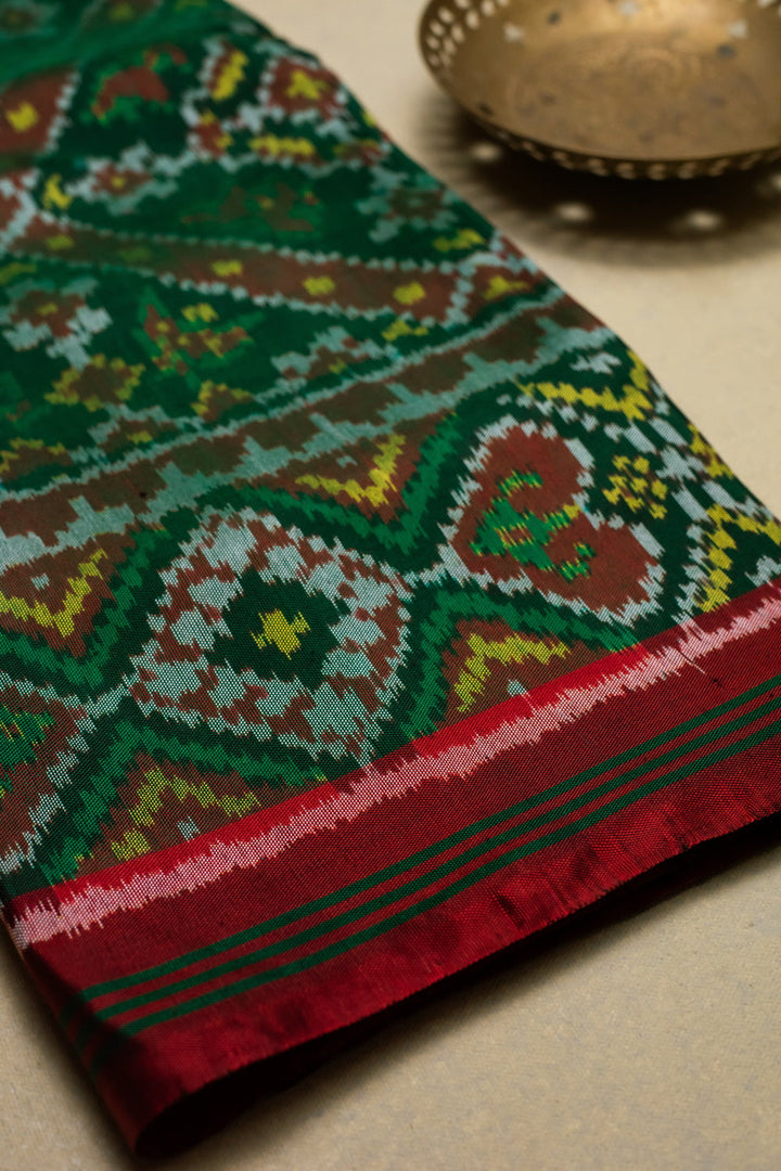 Ikat Sarees - Matkatus