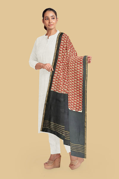 Dupattas - Matkatus 