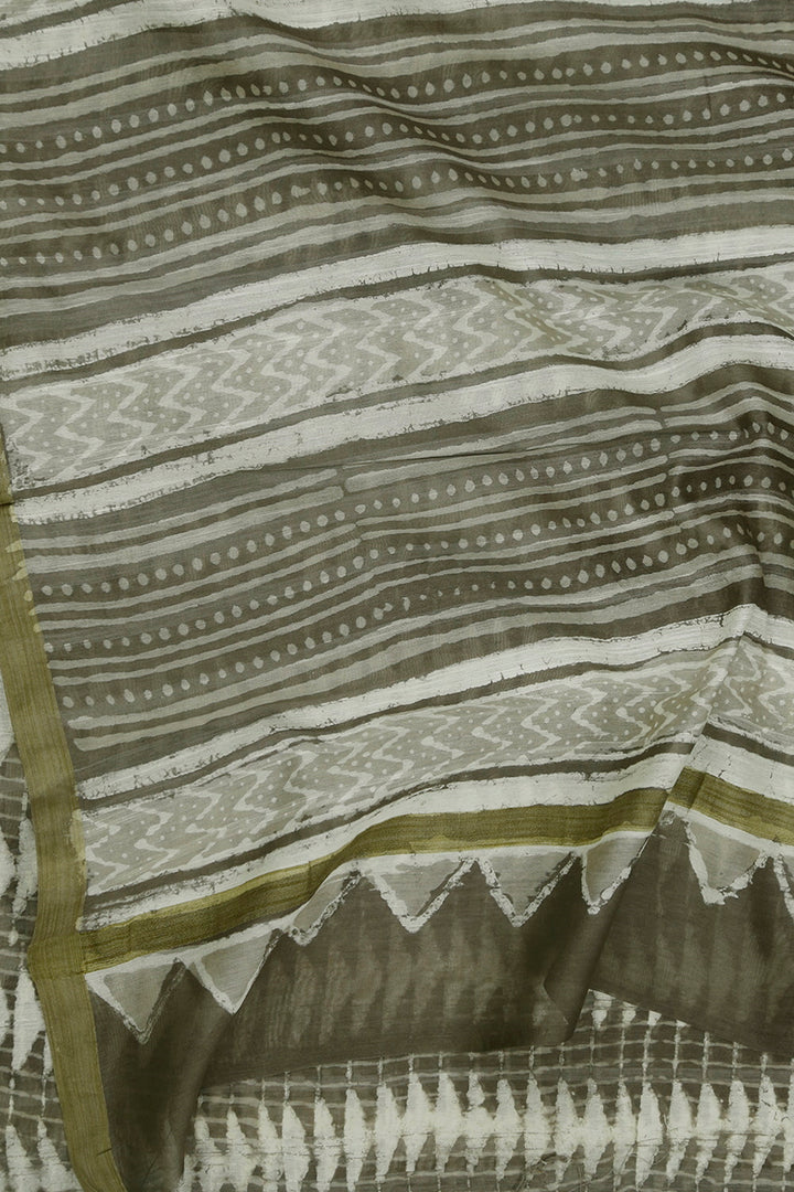 Sarees - Matkatus