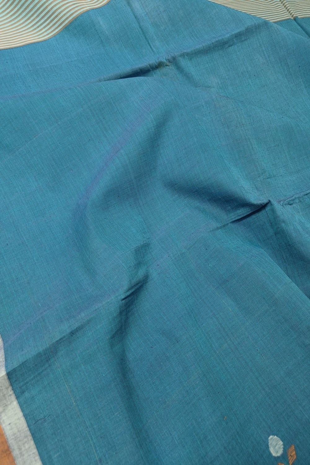 Handwoven Cotton sarees - Matkatus