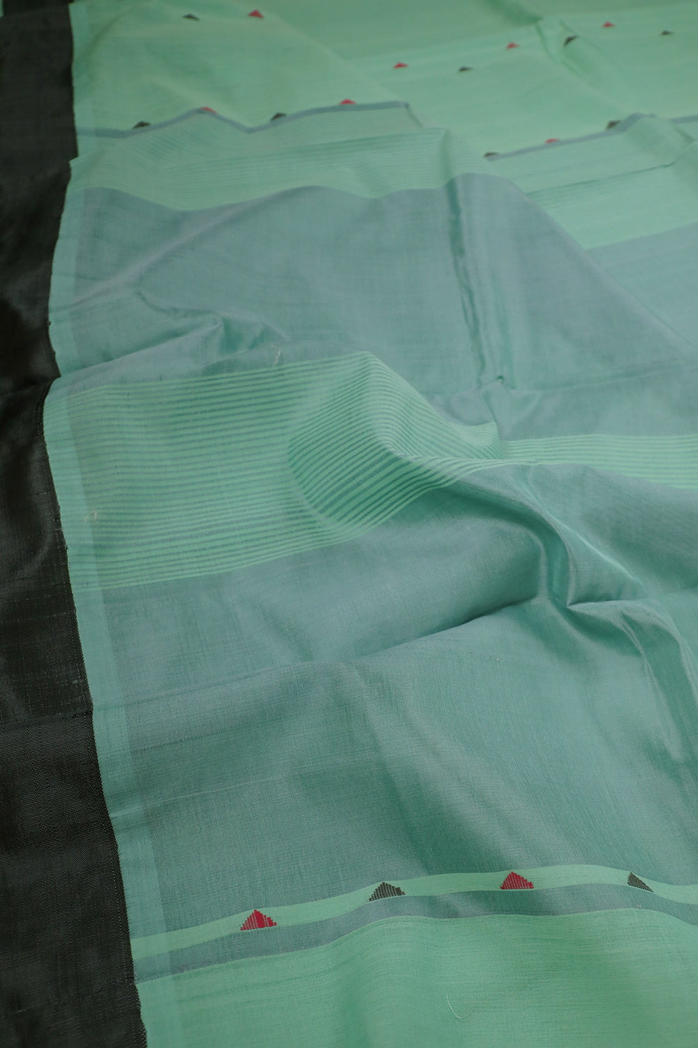 Sarees - Matkatus