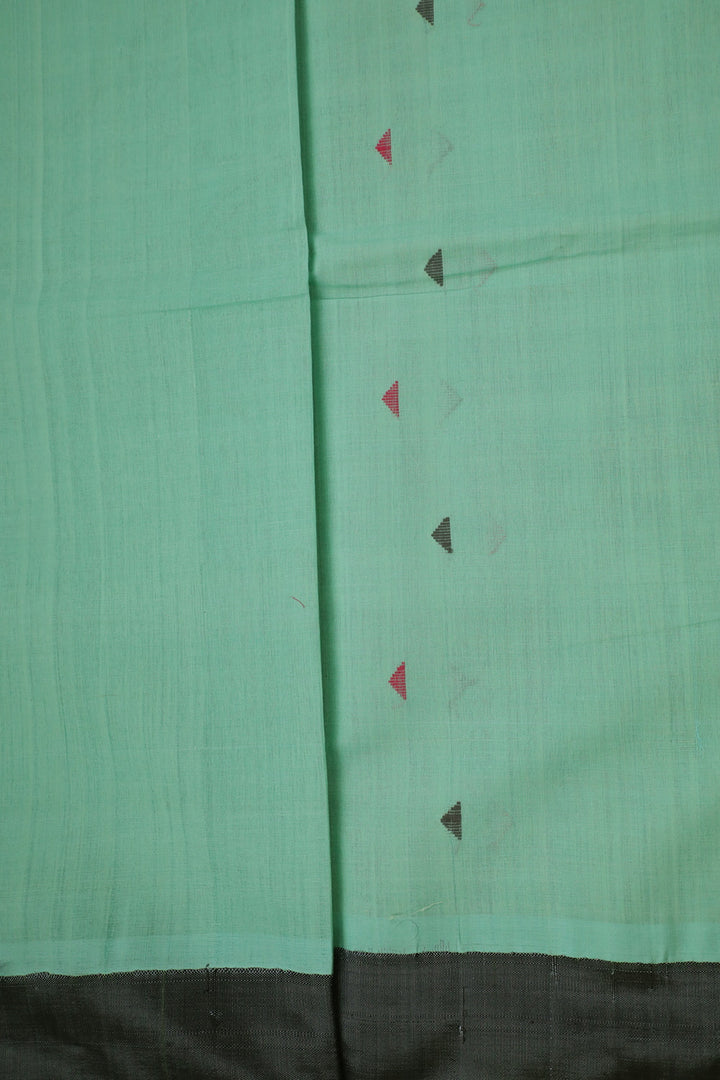 Handwoven sarees - Matkatus
