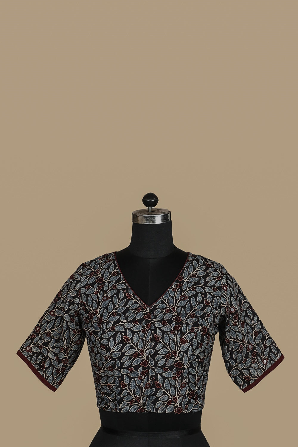 Designer blouse - Matkatus