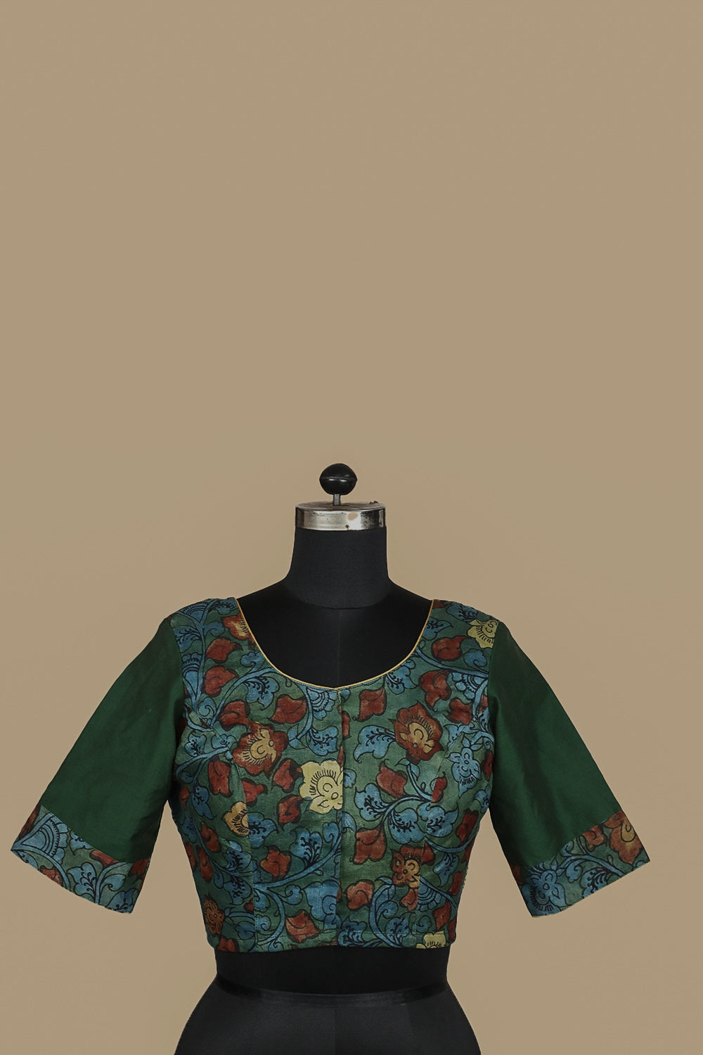 Designer blouse - Matkatus