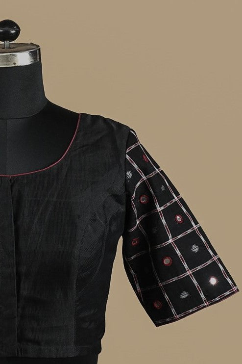 Hand crafted blouse - Matkatus
