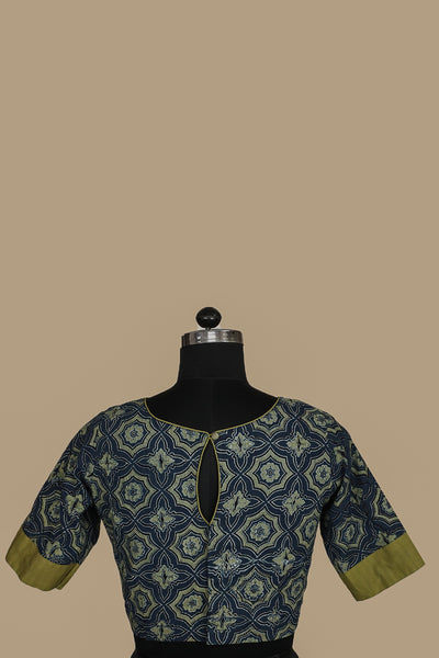 Designer blouse - Matkatus