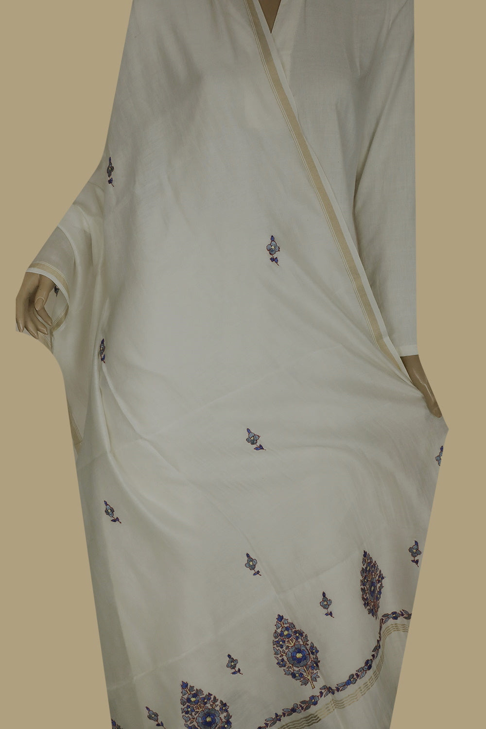 Off-White Hand Embroidered Chanderi Dupatta